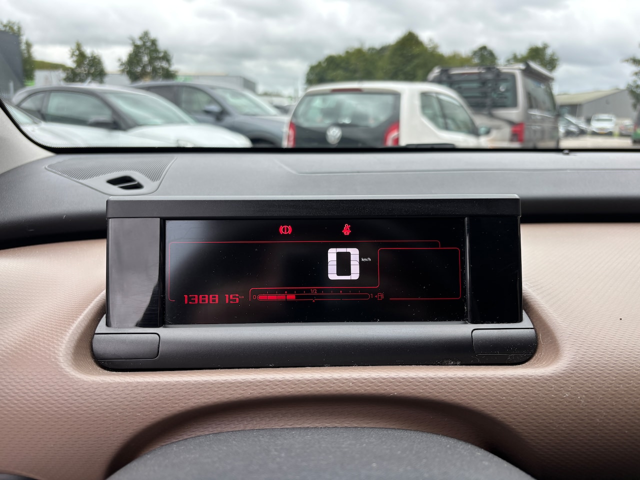 Citroën C4 Cactus - 1.2 PureTech Business | Org-NL auto. Navi. D-riem verv. Trekhaak