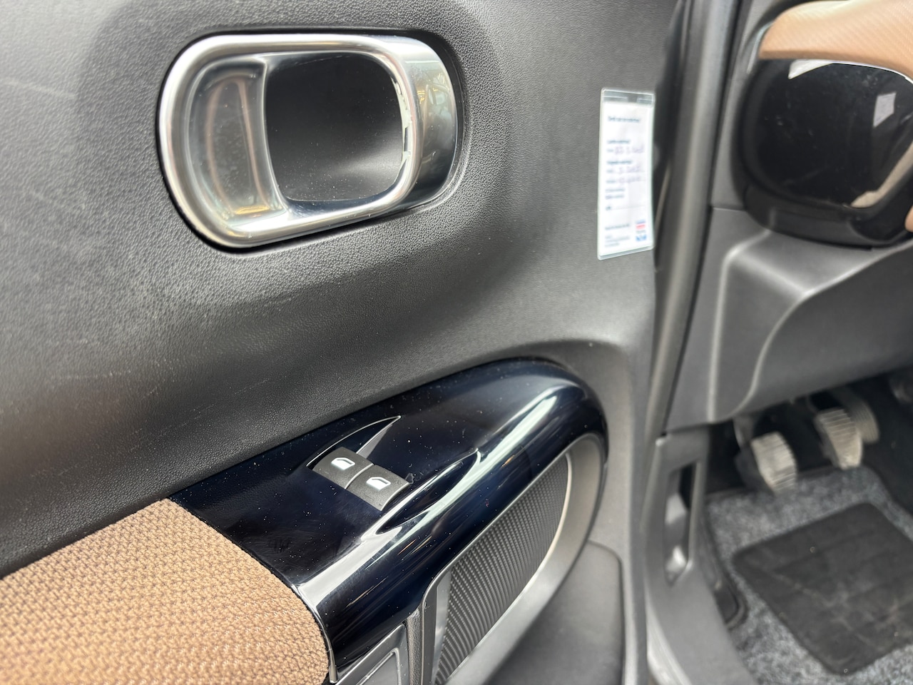 Citroën C4 Cactus - 1.2 PureTech Business | Org-NL auto. Navi. D-riem verv. Trekhaak