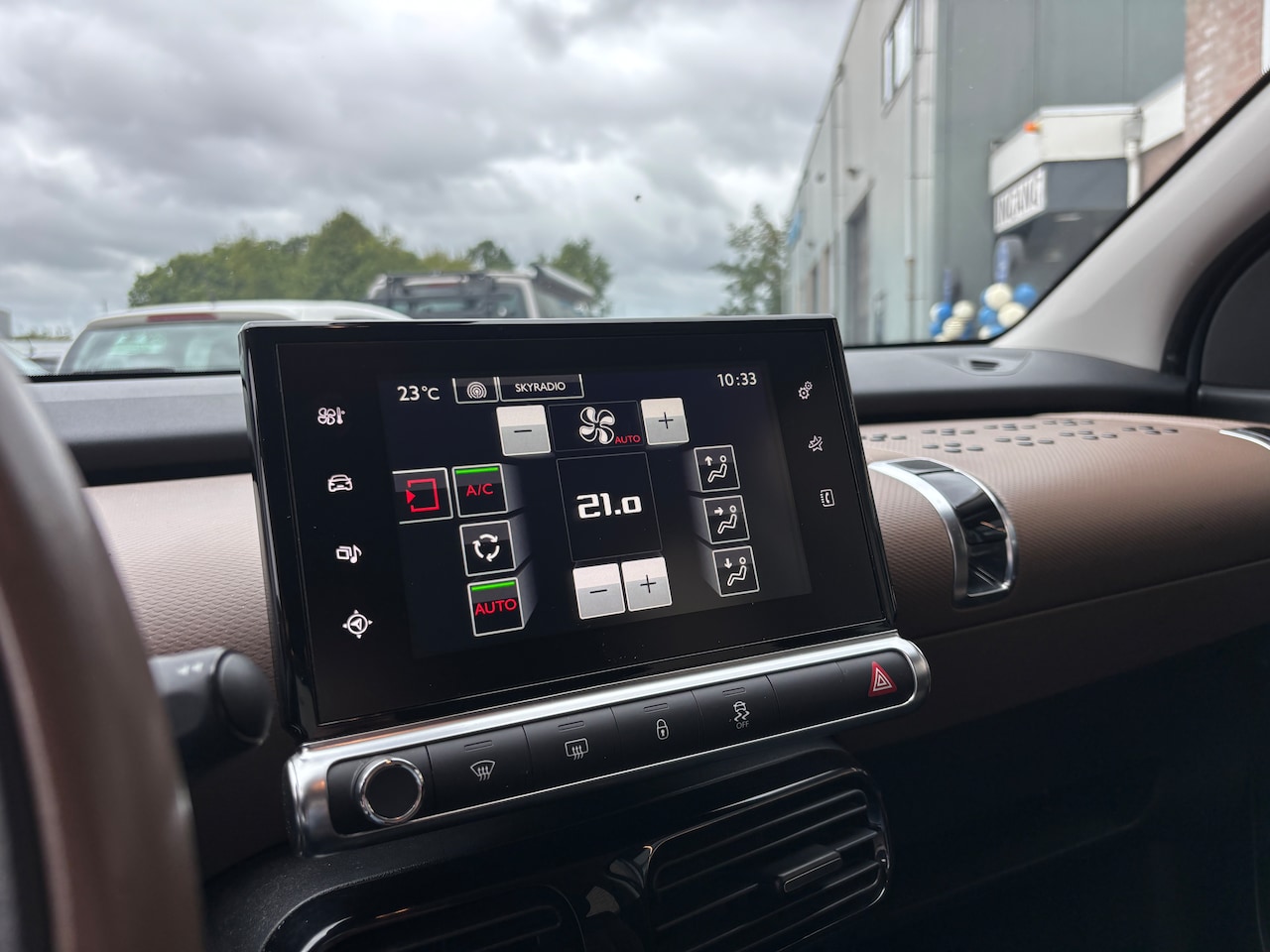 Citroën C4 Cactus - 1.2 PureTech Business | Org-NL auto. Navi. D-riem verv. Trekhaak