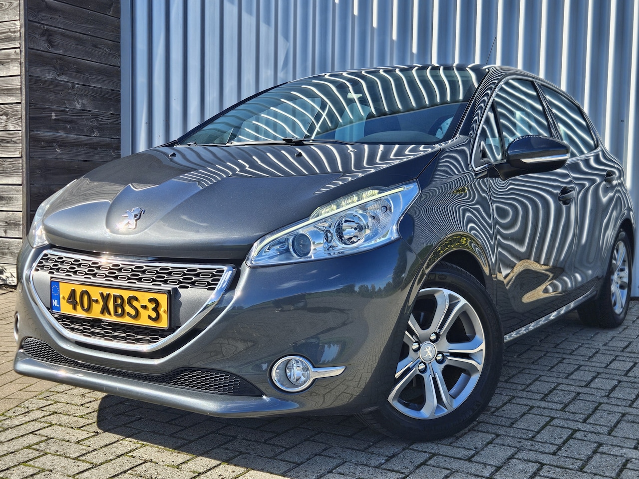 Peugeot 208 - 1.4 VTi Allure /Dealer Onderhouden/Cruise/PDC! - AutoWereld.nl
