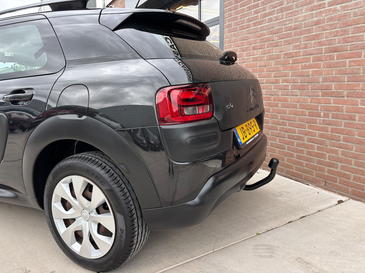 Citroën C4 Cactus - 1.2 PureTech Business | Org-NL auto. Navi. D-riem verv. Trekhaak