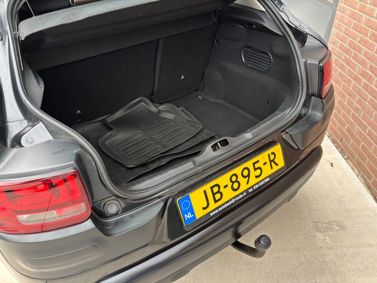 Citroën C4 Cactus - 1.2 PureTech Business | Org-NL auto. Navi. D-riem verv. Trekhaak