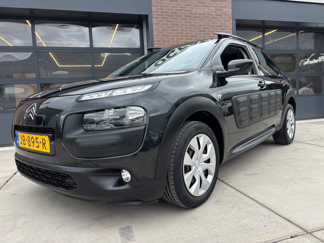 Citroën C4 Cactus - 1.2 PureTech Business | Org-NL auto. Navi. D-riem verv. Trekhaak