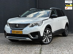 Peugeot 5008 - 1.2 PureTech Allure CAMERA|7PERSOONS|TREKHAAK|LEDER|NAVI