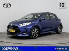 Toyota Yaris - 1.5 Hybrid Dynamic | Navigatie | Parkeercamera | Lichtmetalen velgen |