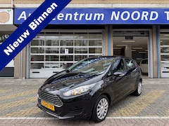 Ford Fiesta - 1.0 Style NAP | Nieuwe Distributieriem | Airco | Navigatie | Airco | 5 Deurs | Bluetooth |