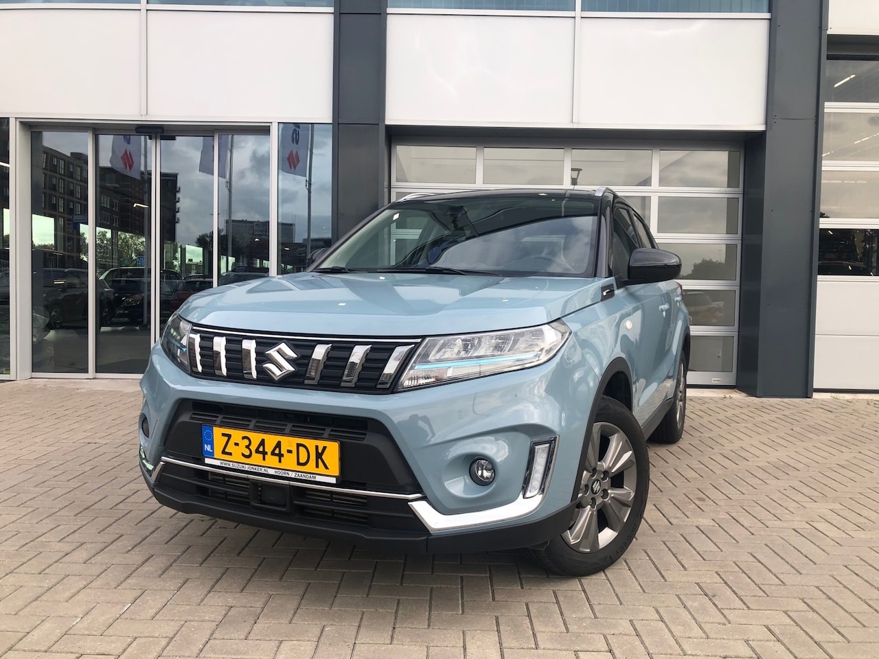Suzuki Vitara - 1.4 Boosterjet Select Smart Hybrid Trekhaak - AutoWereld.nl
