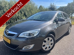 Opel Astra Sports Tourer - 1.4 Turbo Edition
