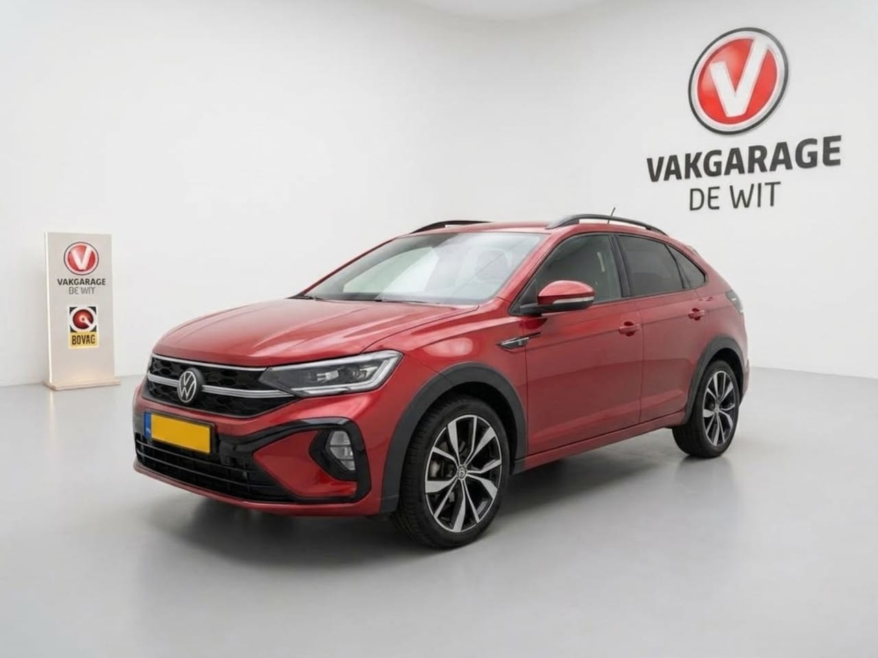 Volkswagen Taigo - 1.0 TSI R-Line Business Aut. | Matrix LED | 18" Misano | IQ.DRIVE | Dealeronderhouden - AutoWereld.nl