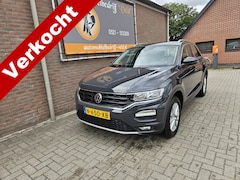 Volkswagen T-Roc - 1.5 TSI Style Business
