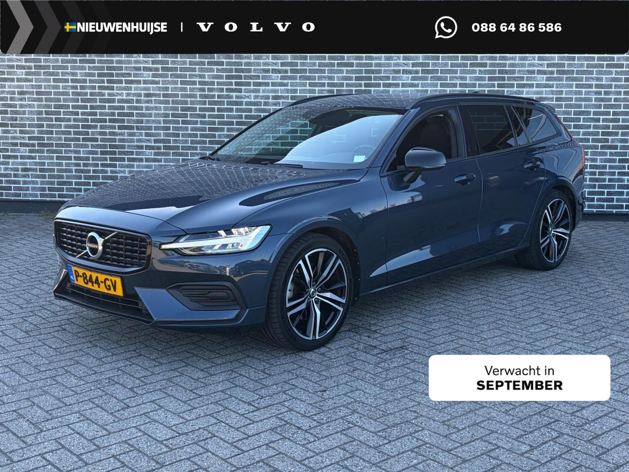 Volvo V60 - 2.0 B3 Momentum Advantage | Trekhaak | Achteruitrijcamera | Parkeersensoren | Stoelverwarm - AutoWereld.nl