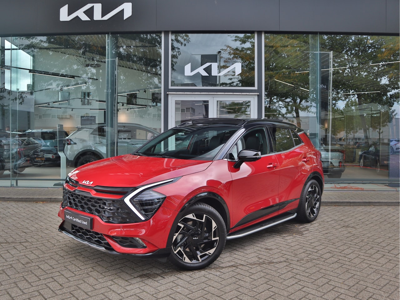 Kia Sportage - 1.6 T-GDi Plug-in Hybrid PHEV AWD GT-PlusLine Panoramadak | Stoelventilatie | Harman Kardo - AutoWereld.nl