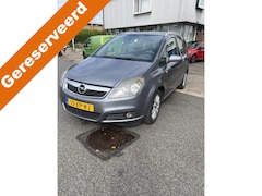 Opel Zafira - 2.2 Temptation AUTOMAAT Airco, Navi, 7 persoons.Prijs is zo mee, Nieuwe Apk is bespreekbaa