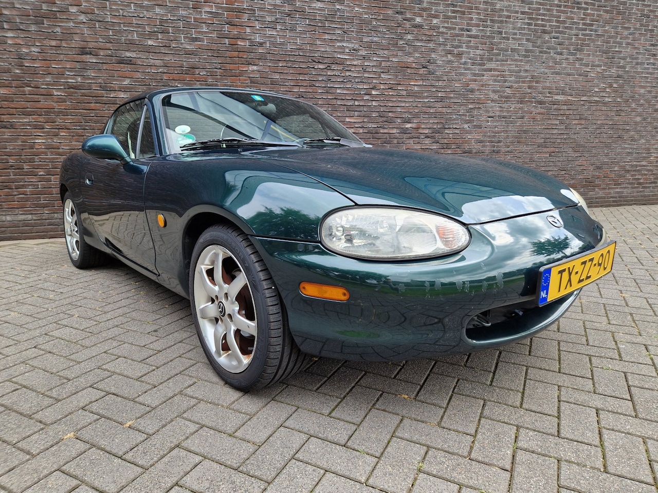 Mazda MX-5 - 1.8i|APK '27|hardtop|LM velgen|NAP|NB|LIEFHEBBER - AutoWereld.nl