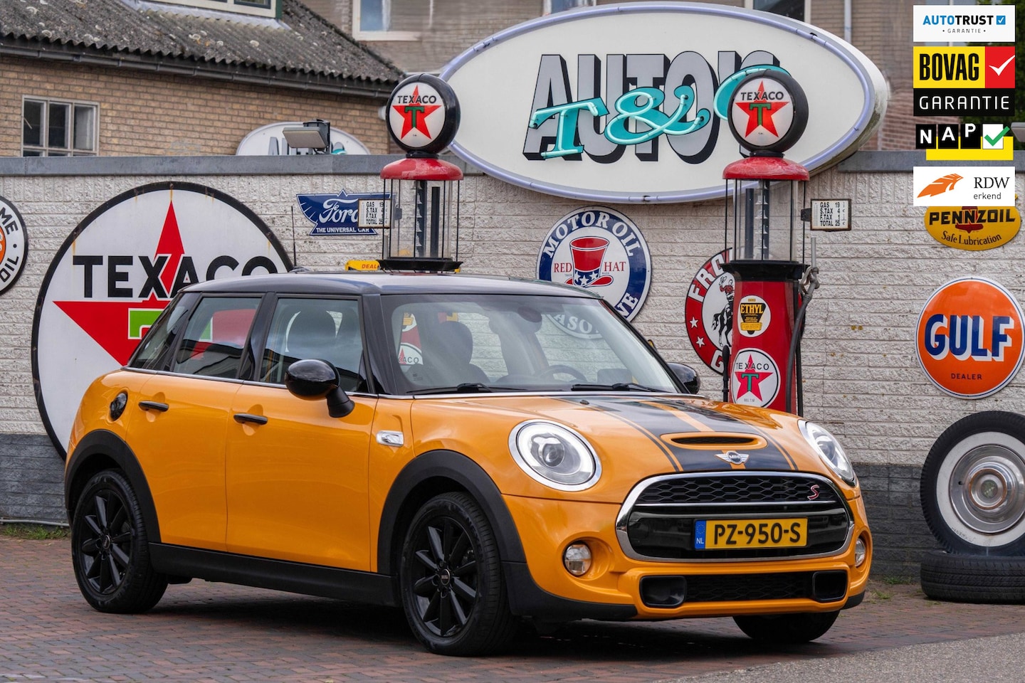 MINI Cooper S - Mini 2.0 Chili Serious Business Automaat +NAP NL-auto - AutoWereld.nl