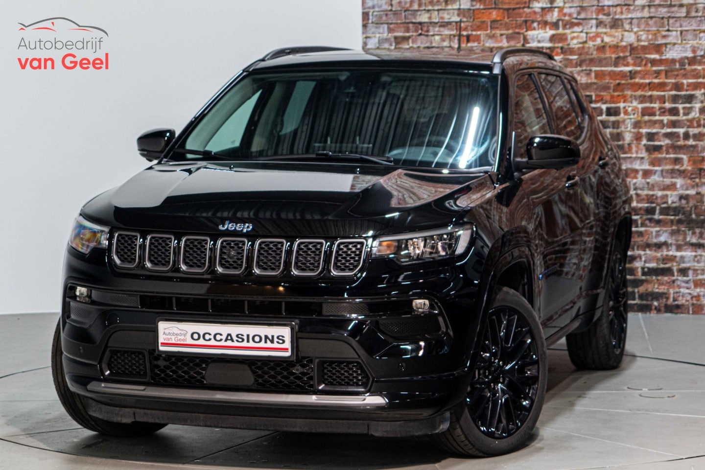 Jeep Compass - 4xe 240 Plug-in Hybrid Electric S | Camera rondom | Schuif/kantel dak - AutoWereld.nl