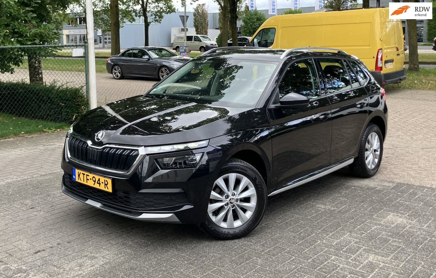 Skoda Kamiq - 1.0 TSI Business Edition Navi Carplay Cruise Trekhaak - AutoWereld.nl