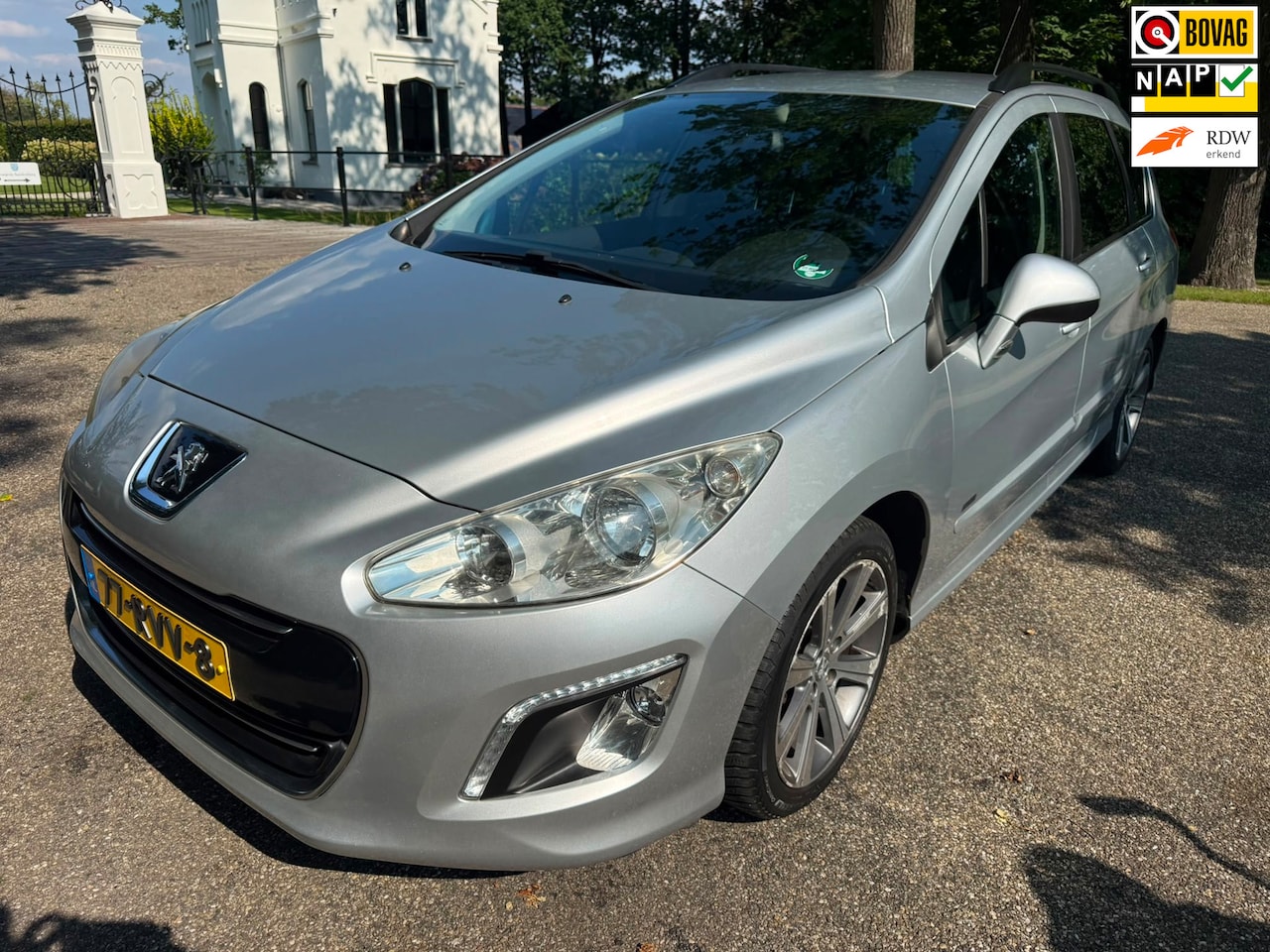 Peugeot 308 SW - | 2011 | 187.000 km | NAP | Airco | Cruise Control | Nieuwe APK - AutoWereld.nl