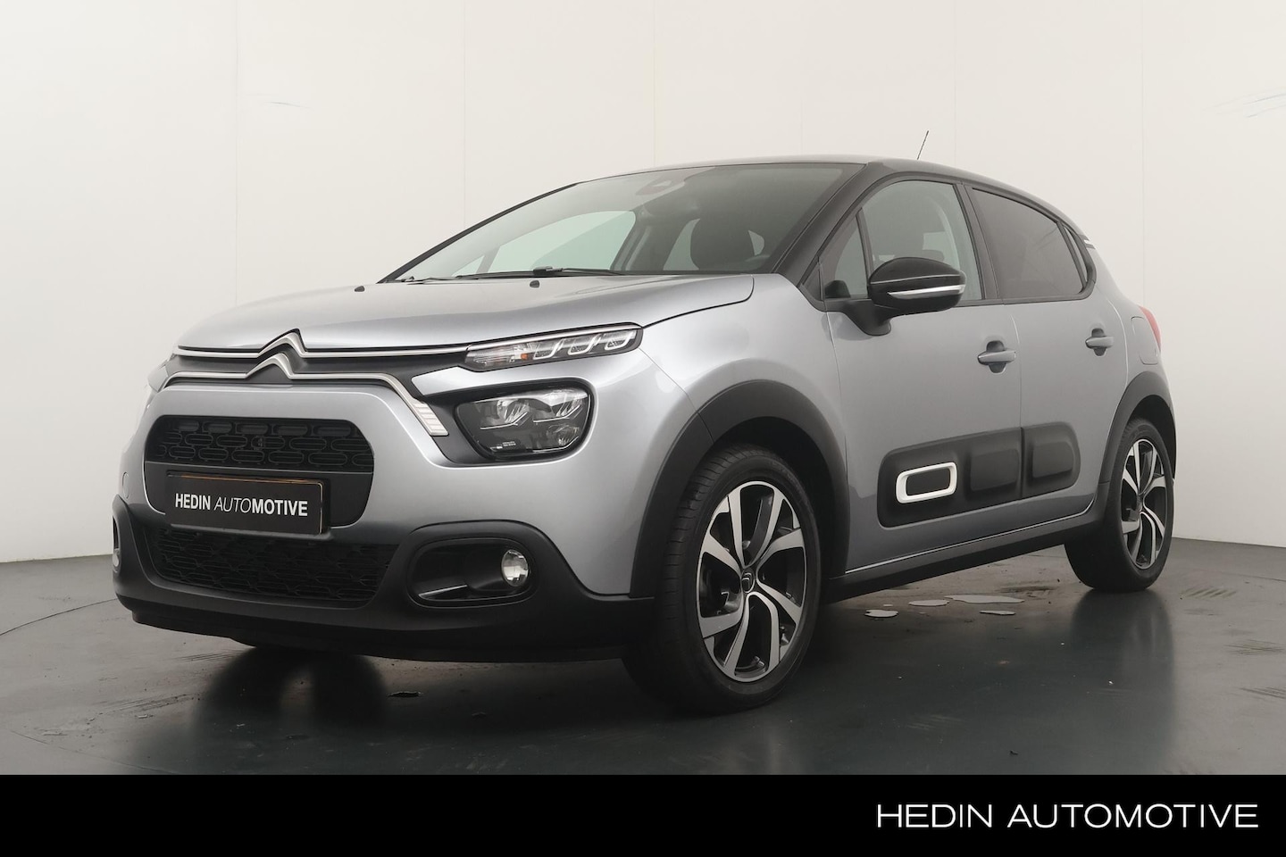 Citroën C3 - 1.2 110pk Shine Automaat | Trekhaak | Parkeer Camera | Navigatie | Cruise Control | Climat - AutoWereld.nl