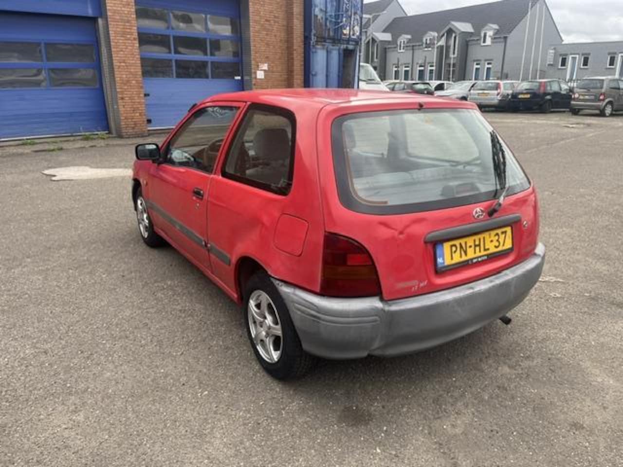 Toyota Starlet - 1.3-16V APK tot dec 26/ lmv / goedlopend