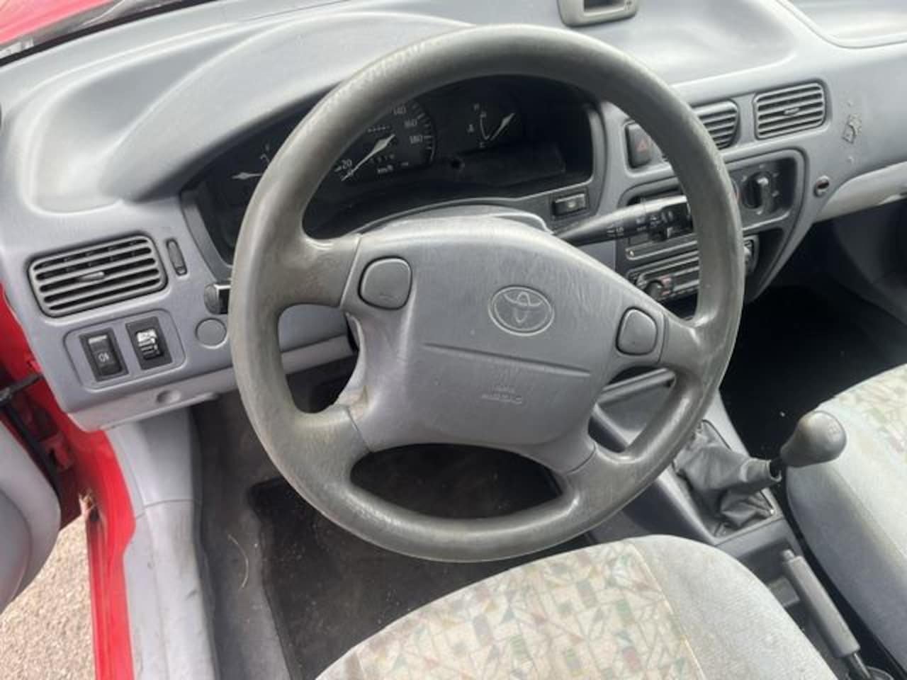 Toyota Starlet - 1.3-16V APK tot dec 26/ lmv / goedlopend