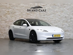 Tesla Model 3 - Highland PREMIUM RWD 60 kWh