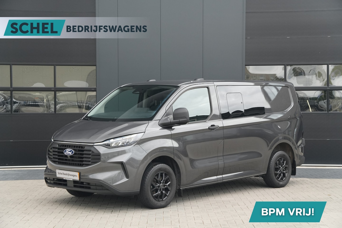 Ford Transit Custom - 320 2.0 TDCI L1H1 Trend DC 136pk 6 Zits - Trekhaak - Stoel/Stuurverwarming - LED - Carplay - AutoWereld.nl