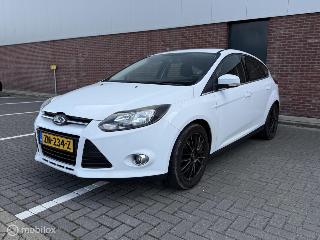 Ford Focus - 1.0 EcoBoost Trend Airco Cruise Export LM velgen - AutoWereld.nl