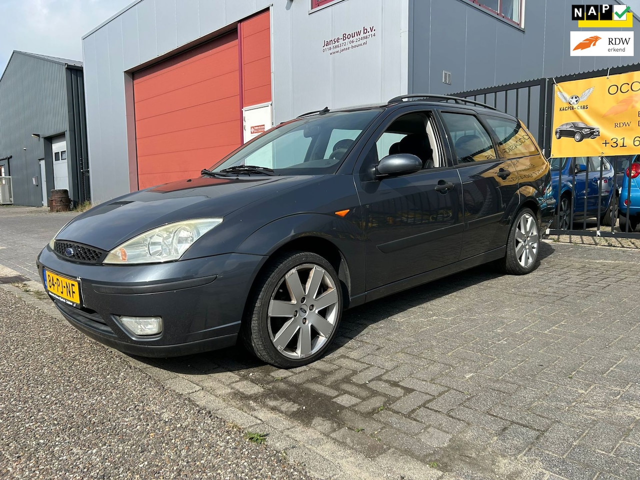 Ford Focus Wagon - 1.6-16V Futura 1.6-16V Futura - AutoWereld.nl