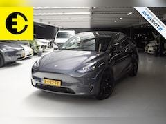 Tesla Model Y - Long Range AWD 75 kWh |SOH 88, 9% | FSD T.W.V, 7.500 | Trekhaak | Incl.BTW