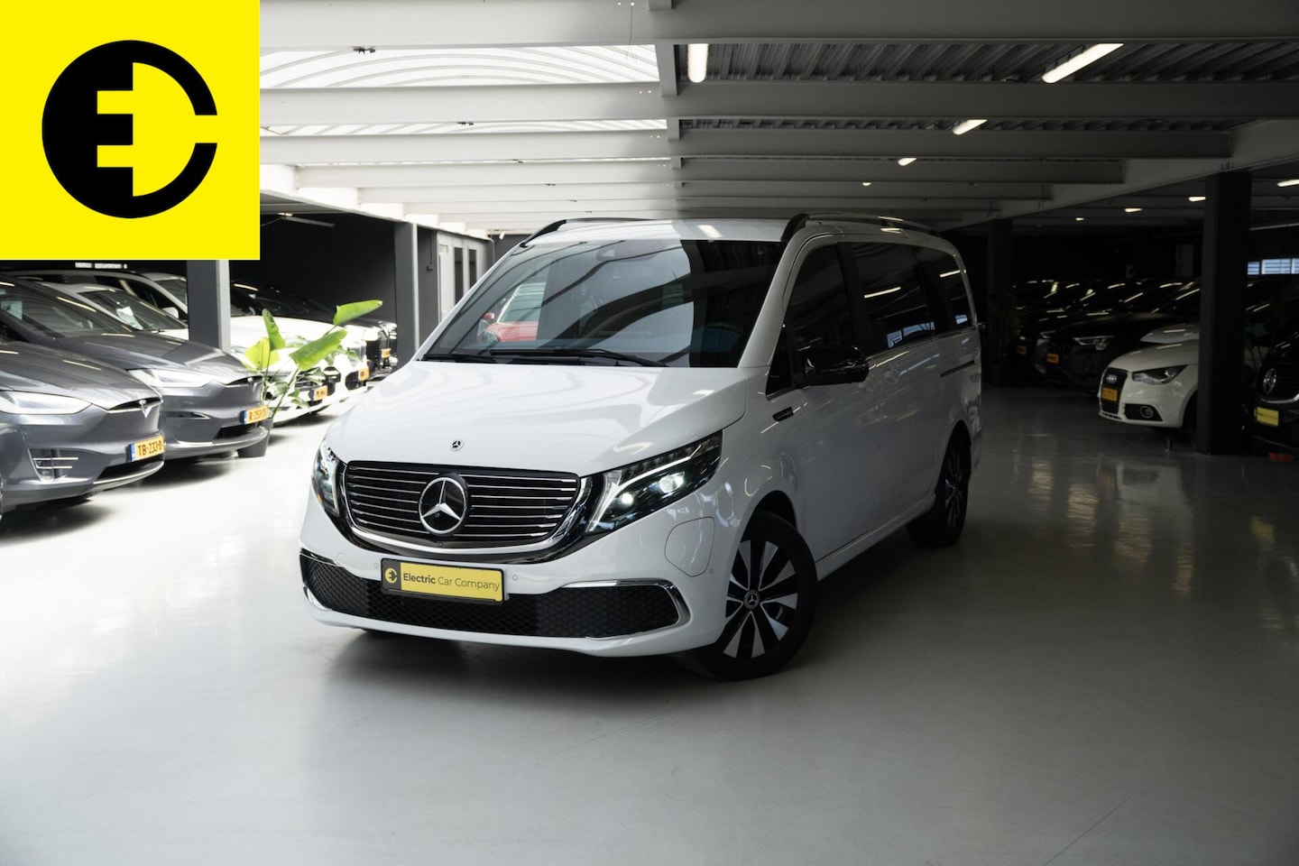 Mercedes-Benz EQV - 300 L2 90kWh | SoH 93,0% | Leder | Panoramadak | Elektrische achterklep |BTW - AutoWereld.nl
