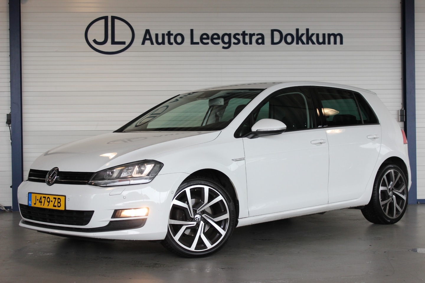 Volkswagen Golf - 1.4 TSI CUP Edition Trekhaak | Xenon/LED | Cruise | Navi | Bluetooth | Stoelverw. | 18" LM - AutoWereld.nl