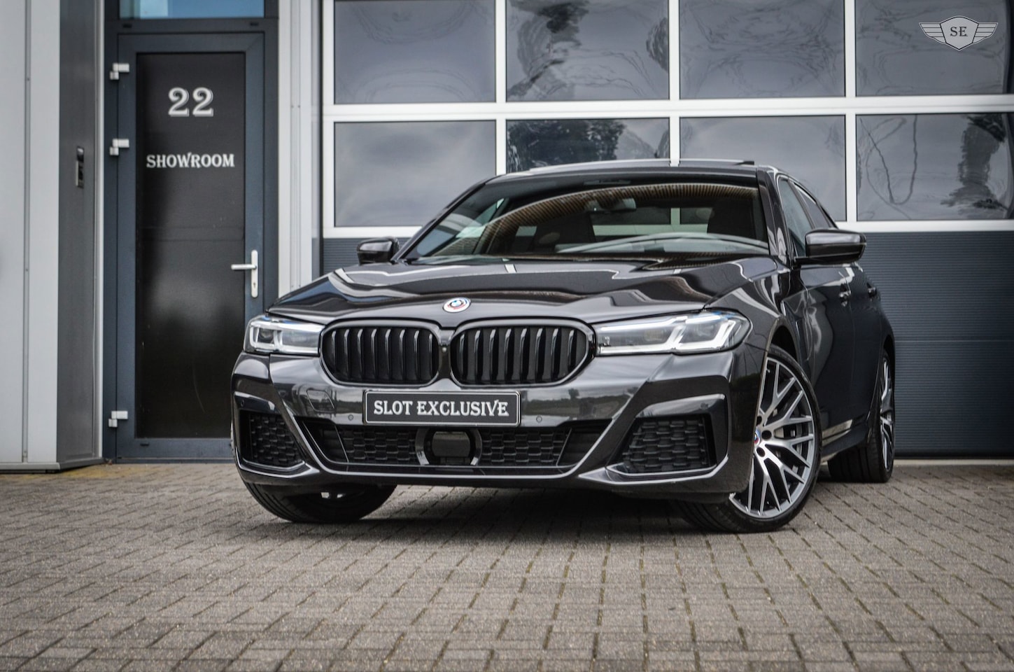 BMW 5-serie - 530e|M-PAKKET|PILOT|360|H&K|LASER|NAPPA|PANO|20" - AutoWereld.nl