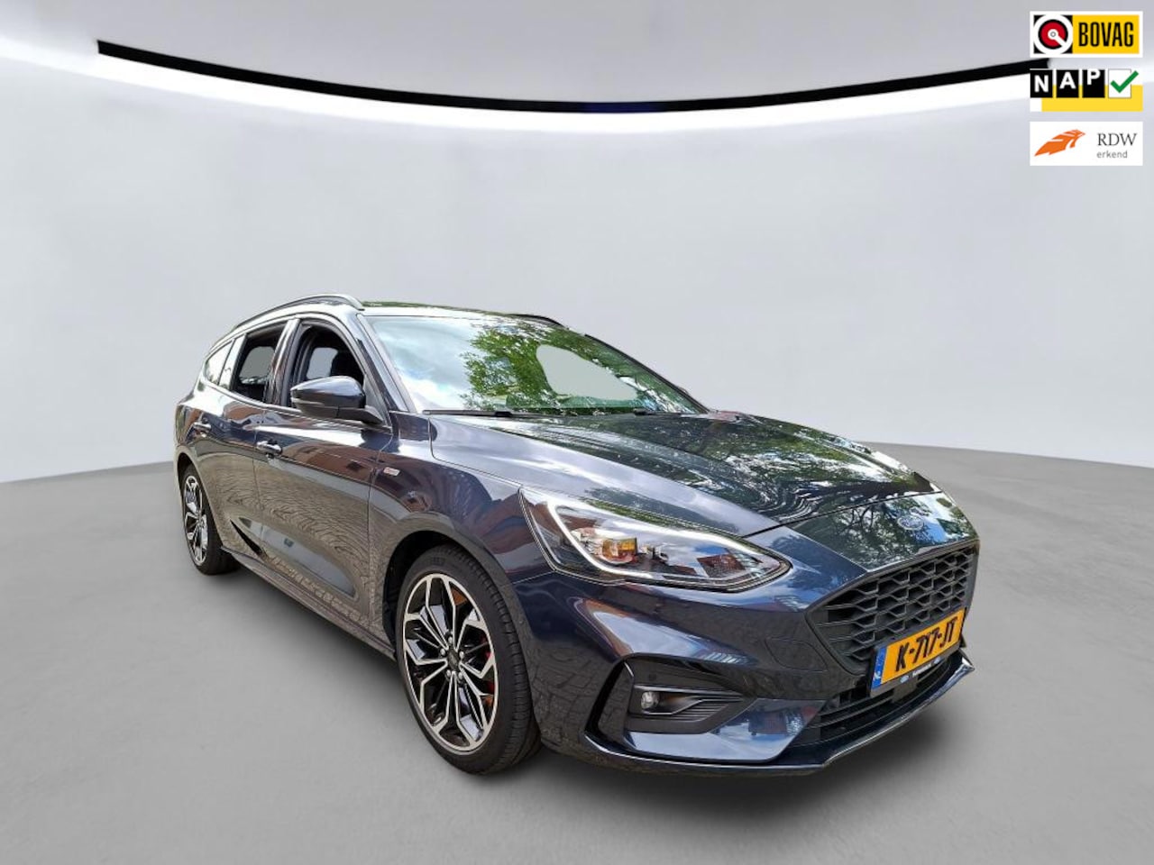 Ford Focus Wagon - 1.5 EcoBoost ST Line X Business-Tech+Pano-dak+Led+nvai+Vitrual+Camera+adaptief+18"lmv+B-O- - AutoWereld.nl