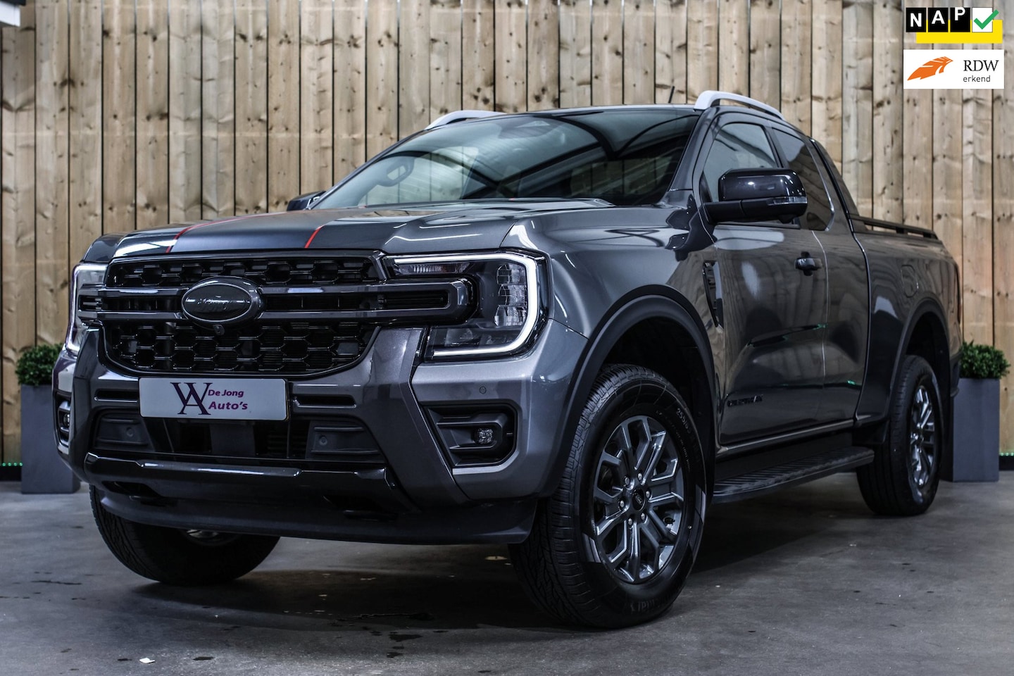 Ford Ranger - 2.0 Super Cab EcoBlue Wildtrak *Trekhaak*360 Camera*Leder* - AutoWereld.nl