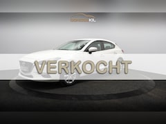 Mazda 3 - 3 2.0 SkyActiv-G 120 SkyLease+ Climate control / NAV / Metallic / LM velgen / Bluetooth /
