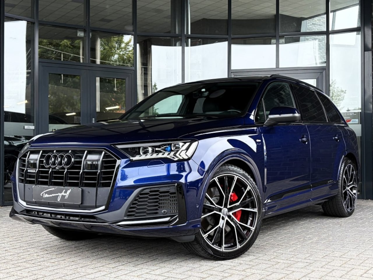 Audi Q7 - 55 TFSI E Q. S-LINE - PANO - 22 INCH - EL. TREKH. - AutoWereld.nl