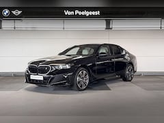 BMW i5 - Sedan xDrive40 84 kWh