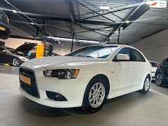 Mitsubishi Lancer Sportback - 1.6 Limited Edition/Dealer onderhouden/Apk nieuw bij aflevering