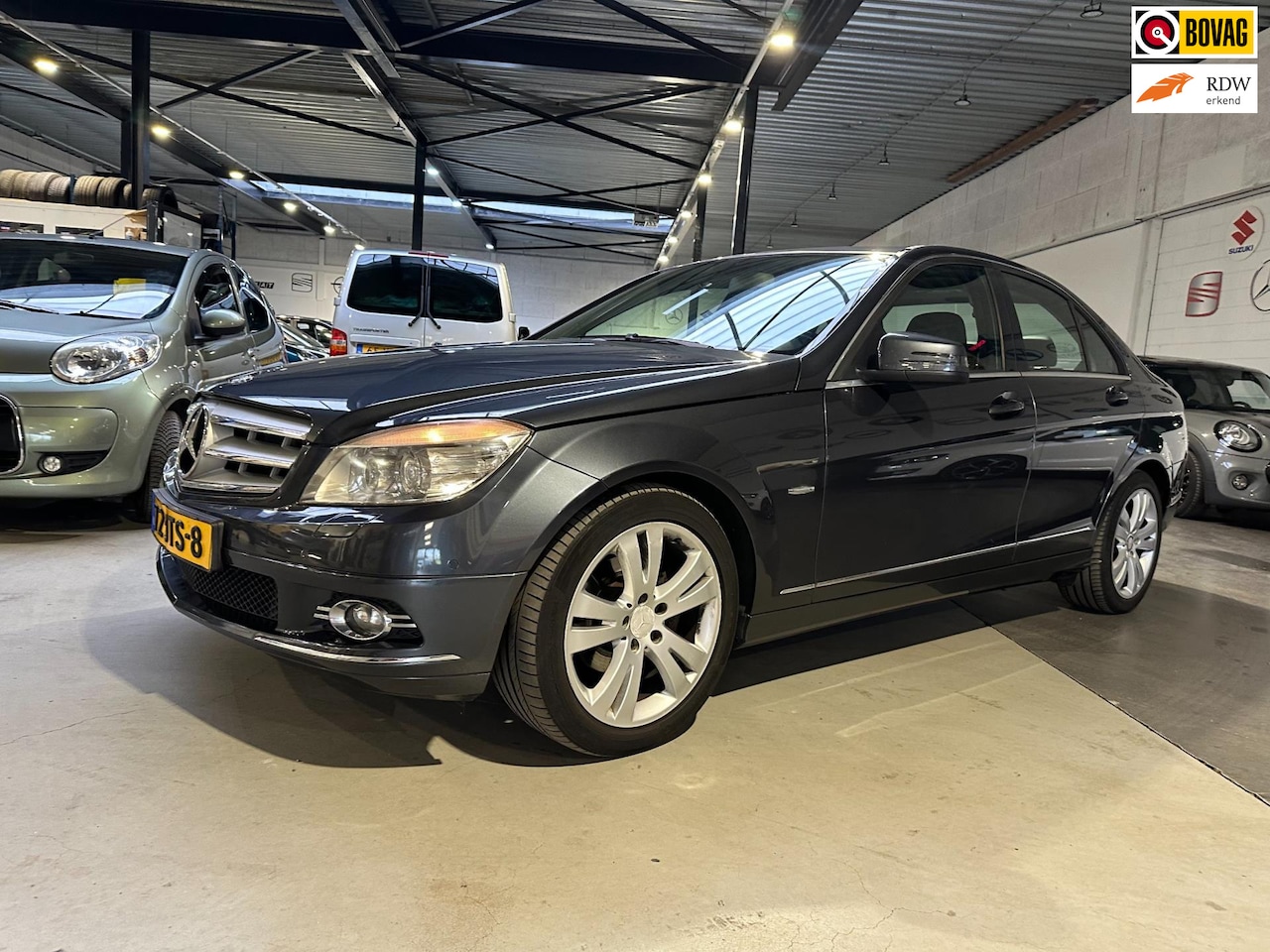 Mercedes-Benz C-klasse - 180 K Avantgarde/Dealer onderhouden/2x sleutels/Apk nw - AutoWereld.nl