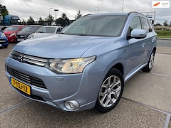 Mitsubishi Outlander - 2.0 PHEV Instyle+