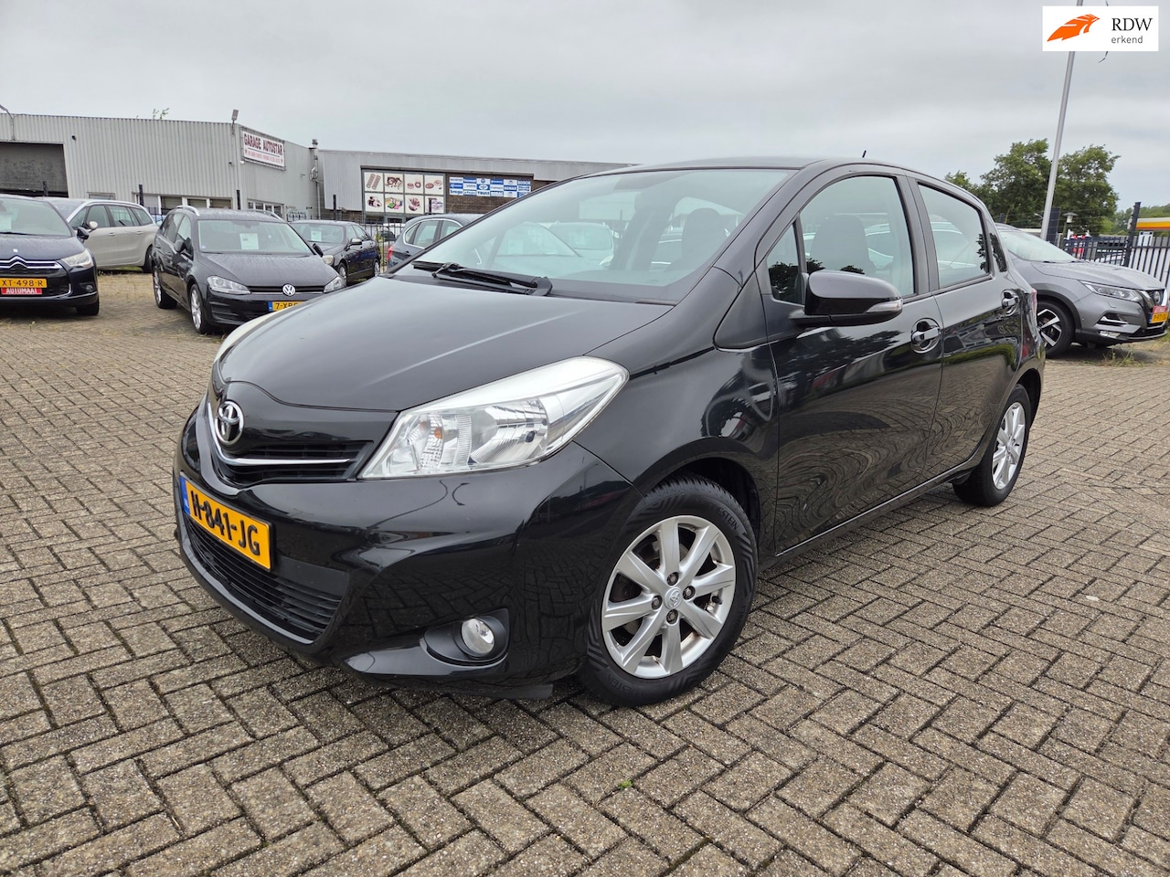 Toyota Yaris - 1.3 VVT-i Aspiration/AIRCO/EERSTE EIGENAAR/NIEUW APK - AutoWereld.nl