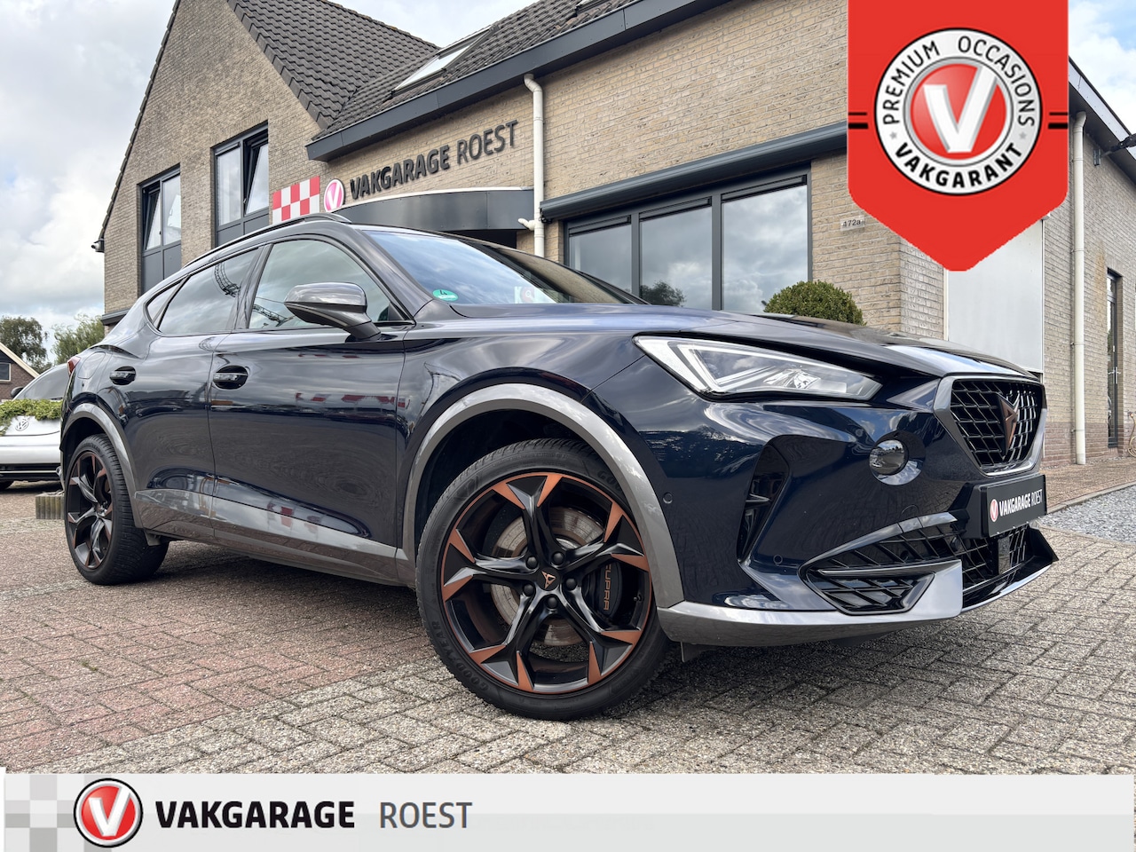 CUPRA Formentor - 1.4 e-Hybrid VZ Copper Edition Automaat All-Seasons / Camera / Carplay - AutoWereld.nl