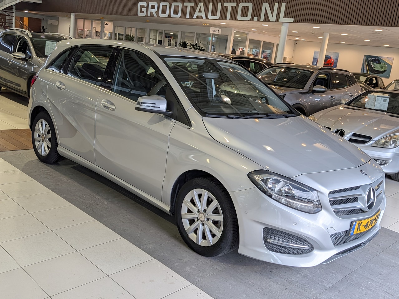Mercedes-Benz B-klasse - 180 Ambition Airco, Stuurbekrachtiging - AutoWereld.nl