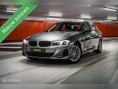 BMW 3-serie - 318i | WIDESCREEN | STUUR/STOEL VERW |