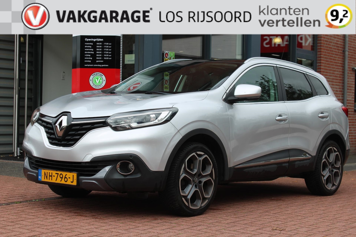 Renault Kadjar - Energy TCe *Bose* | Trekhaak | Panorama dak | Cruise & Climate Control | Navigatie | PDC | - AutoWereld.nl