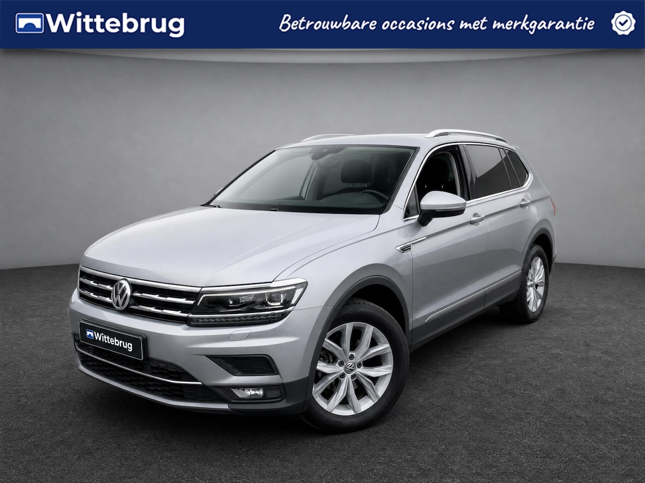 Volkswagen Tiguan Allspace - 1.5 TSI 150pk Highline 7 zitplaatsen DSG Automaat / Navigatie via APP / LED / Parkeersenso - AutoWereld.nl