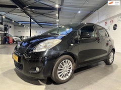 Toyota Yaris - 1.3 VVTi Dynamic/Dealer onderhouden/Navi/trekhaak/Apk nieuw