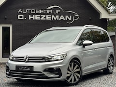 Volkswagen Touran - 1.2 TSI Highline R-Line 7 Persoons 1e eigenaar DealerOH Nieuwstaat FULL LED