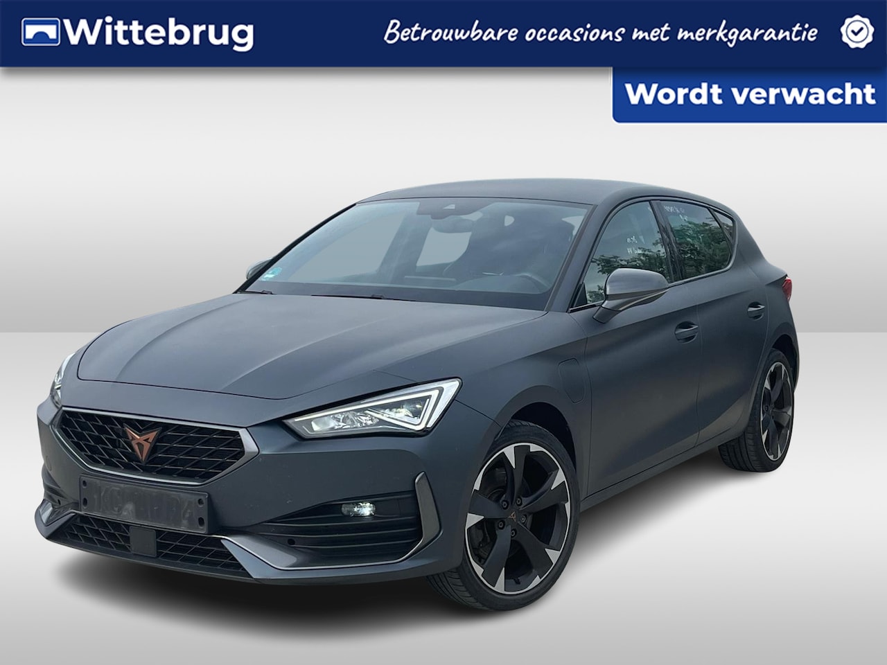 CUPRA Leon - 1.4 e-Hybrid 204PK DSG Performance / Keyless Entry /  Full LED / Stuur & Stoelverwarming / - AutoWereld.nl